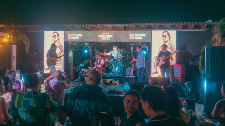 Axis Los Amigos de Geisha con puro funk en Camaleones Fest 2